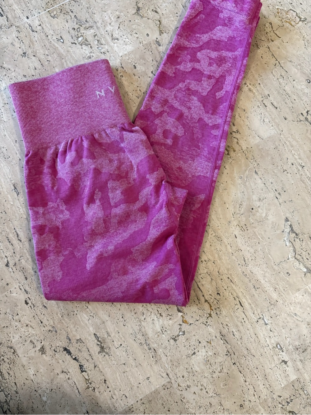 NVGTN Pink Camo Seamless High-Waist Leggings